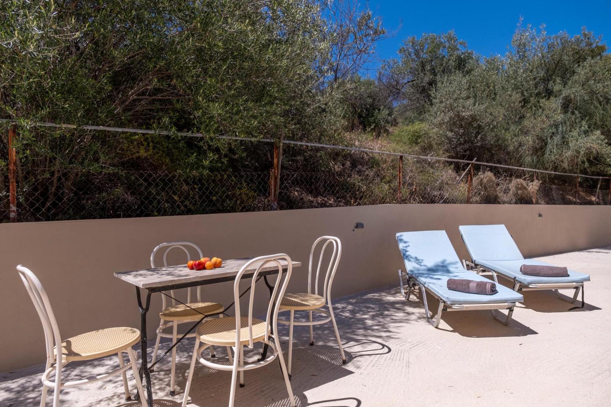 Natura With Pool For 8 - Private, Luxury Villa *